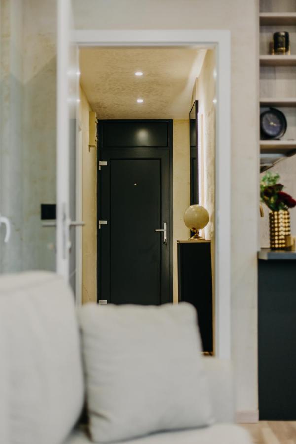 Apartman Stari Toranj II Apartment Vukovar Exterior photo